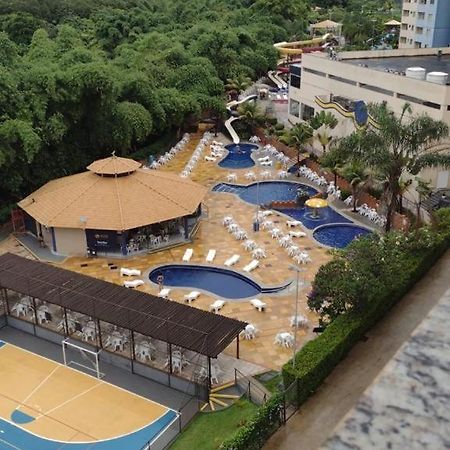 Golden Dolphin Grand Hotel Piscina 24H Caldas Novas Exterior photo