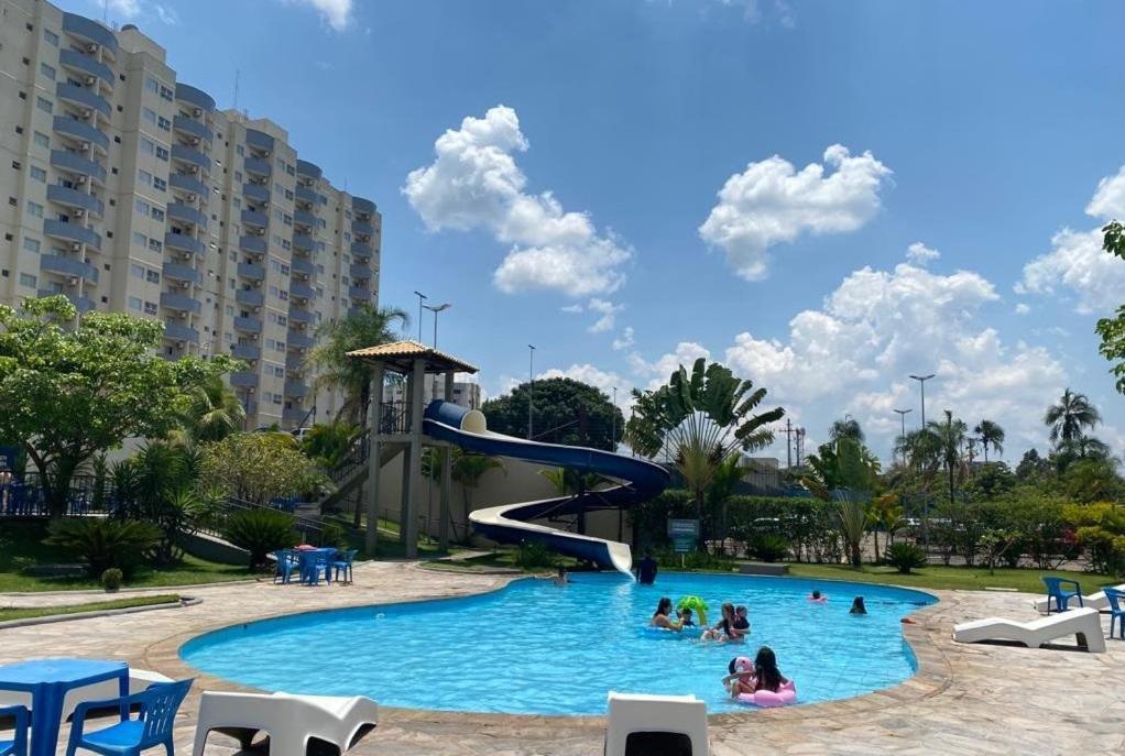 Golden Dolphin Grand Hotel Piscina 24H Caldas Novas Exterior photo