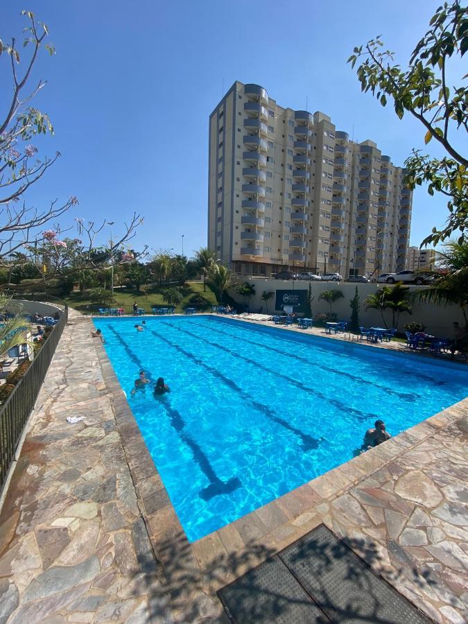 Golden Dolphin Grand Hotel Piscina 24H Caldas Novas Exterior photo
