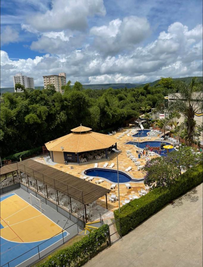 Golden Dolphin Grand Hotel Piscina 24H Caldas Novas Exterior photo
