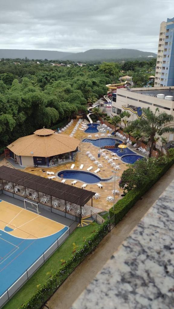 Golden Dolphin Grand Hotel Piscina 24H Caldas Novas Exterior photo